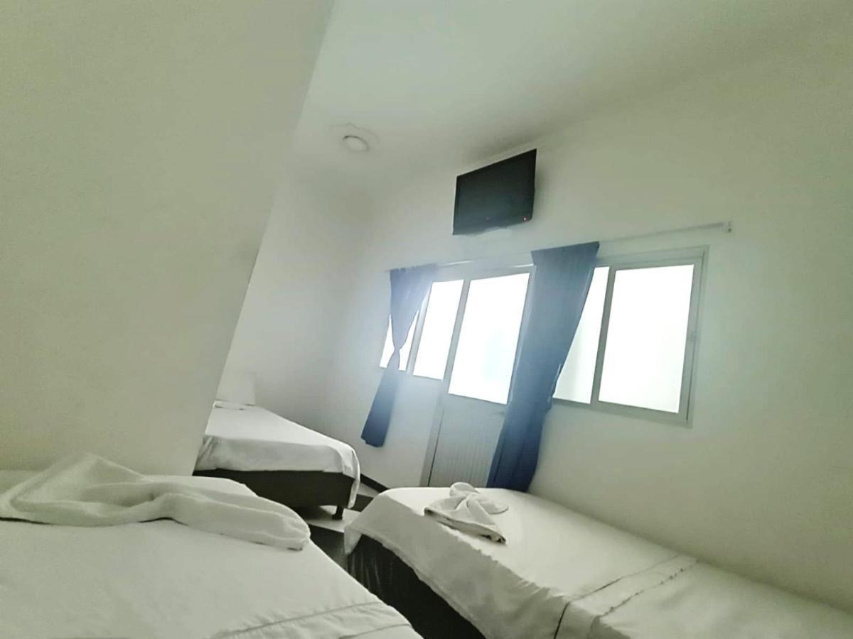 Hotel El Paisano ビリャビセンシオ エクステリア 写真